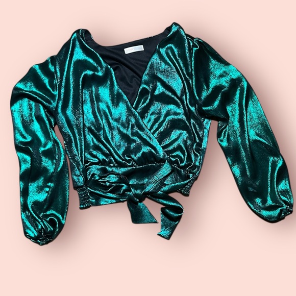 Vibrant 80’s Style Green Wrap Top - Picture 8 of 8